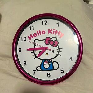 hello kitty clock